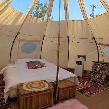 Ofidaki Glamping